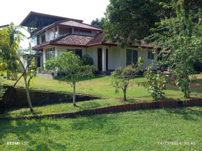 Rukgaha Thotupola Nature Villa at Bolgoda